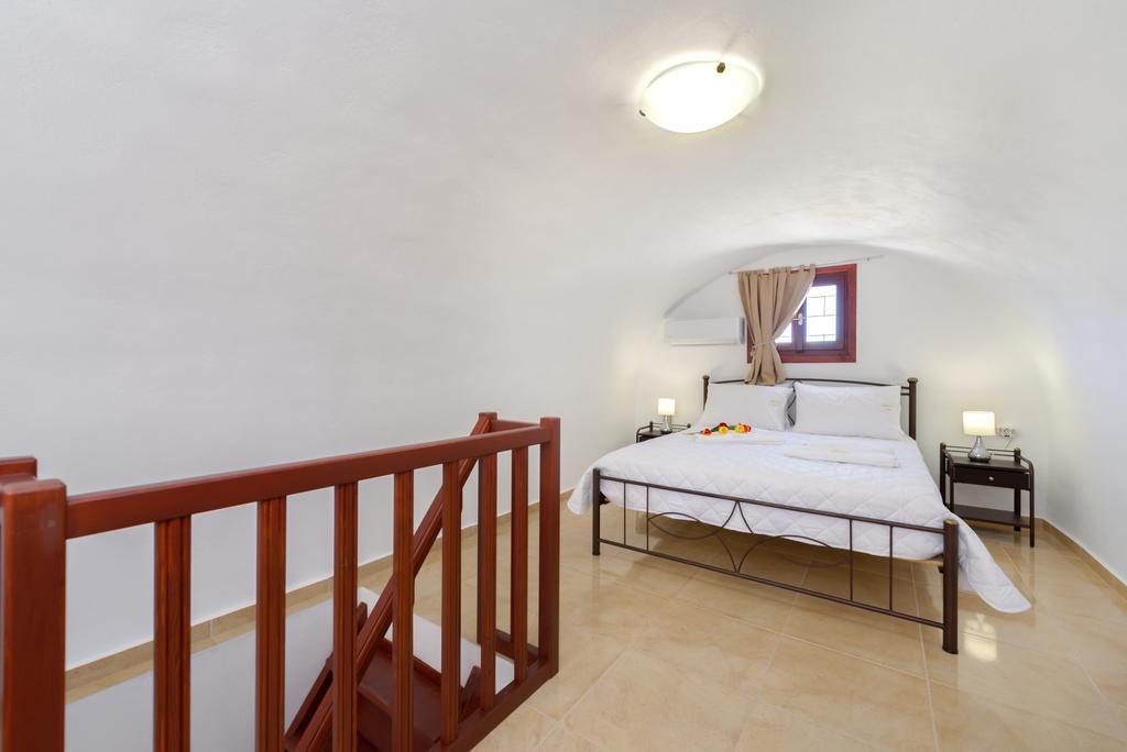 Aspalathos Suites Akrotiri  Ngoại thất bức ảnh